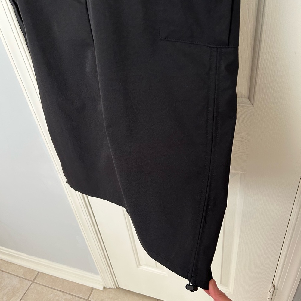 NWOT Lightweight Cargo Parachute Skirt with Pockets, Bungee Ties at Waist, Hem - Picture 8 of 13